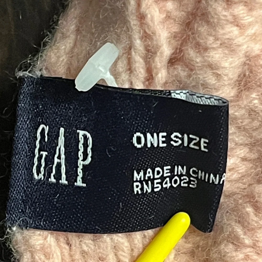 GAP warm pink